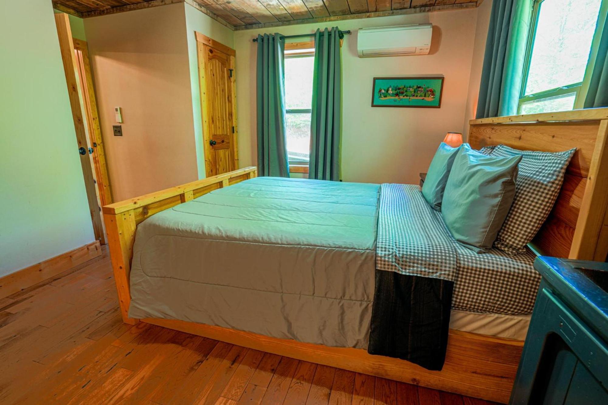 ダロネガ New Listing! Wine Country Retreat - 2 Bed, Hot Tubヴィラ エクステリア 写真